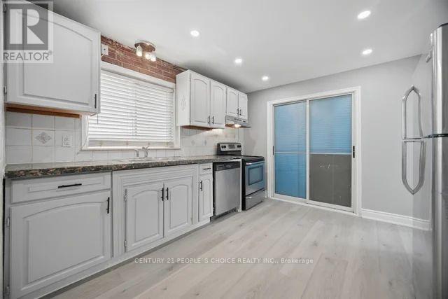 -Main - 249 Burnhamthorpe Road, Toronto, Ontario  M9B 1Z6 - Photo 17 - W13554234