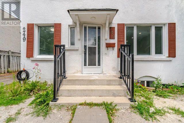 -Main - 249 Burnhamthorpe Road, Toronto, Ontario  M9B 1Z6 - Photo 5 - W13554234