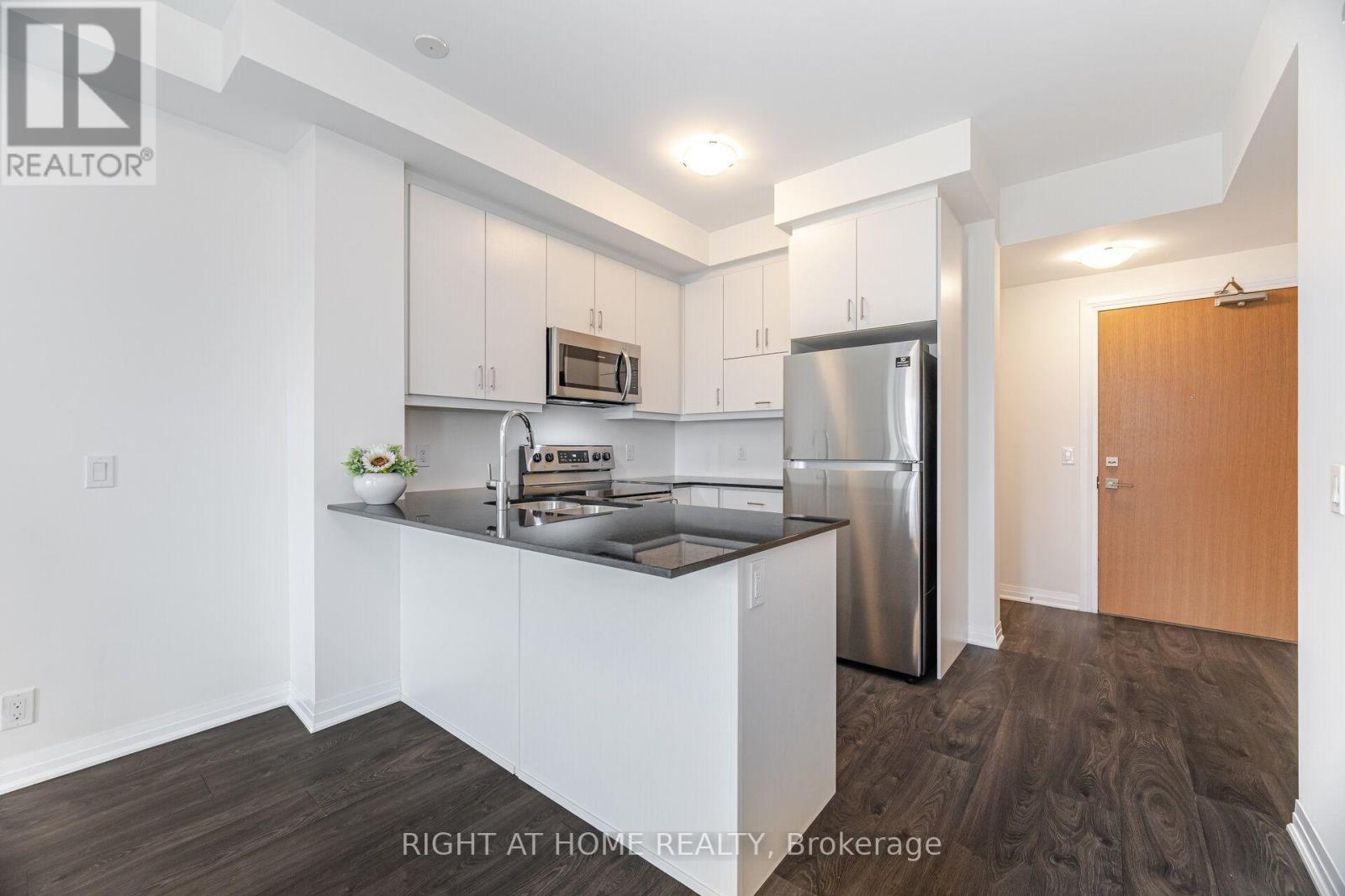 119 - 128 Grovewood Common, Oakville, Ontario  L6H 0X3 - Photo 12 - W13554238
