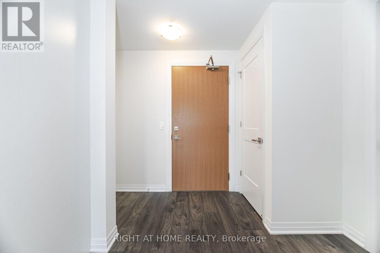 119 - 128 Grovewood Common, Oakville, Ontario  L6H 0X3 - Photo 9 - W13554238