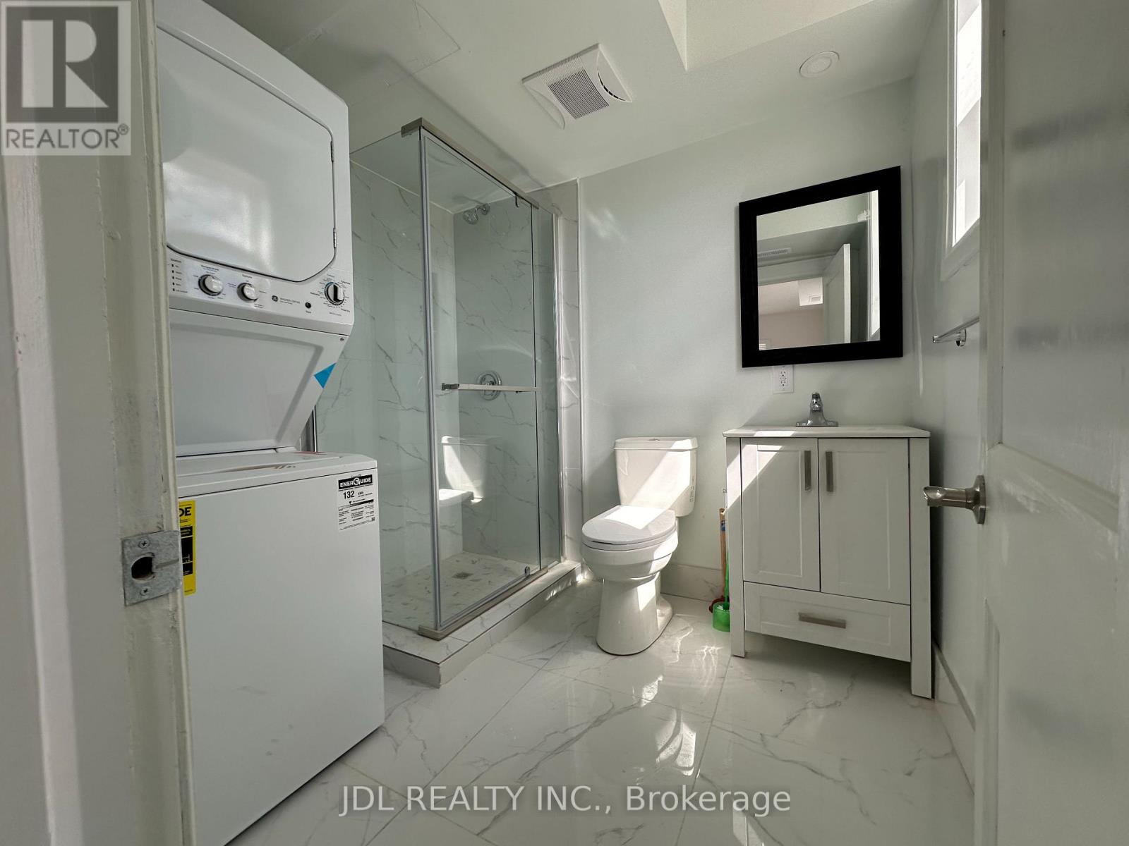 5 - 5 Sorauren Avenue, Toronto, Ontario  M6R 2C6 - Photo 17 - W13554240