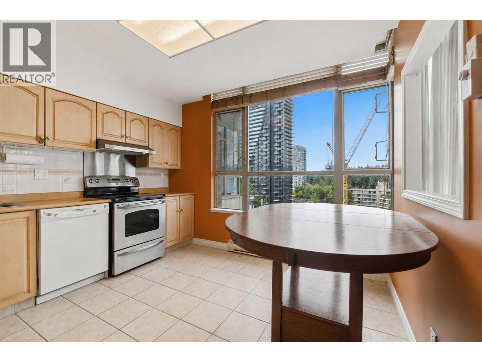 1206 5885 Olive Avenue, Burnaby, British Columbia  V5H 4N8 - Photo 11 - R3145037