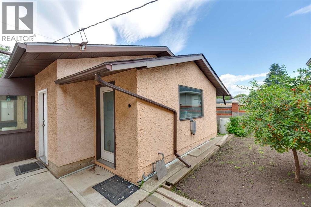 47 Montrose Crescent NE, Calgary, Alberta  T3E 5P3 - Photo 29 - A2327238