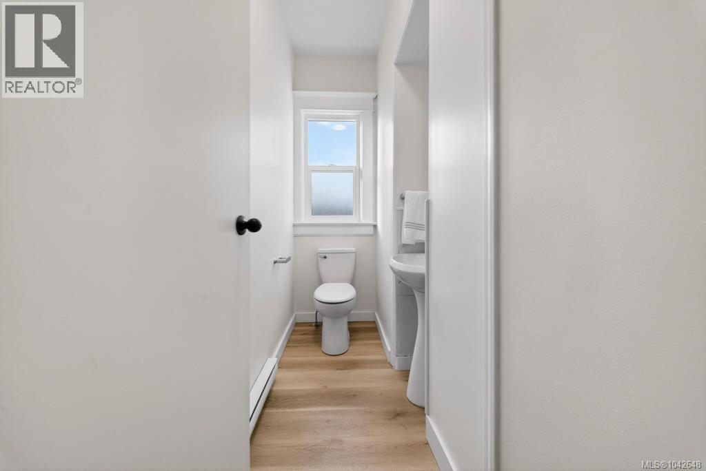 3109 Glasgow St, Victoria, British Columbia  V8X 1L8 - Photo 12 - 1042648