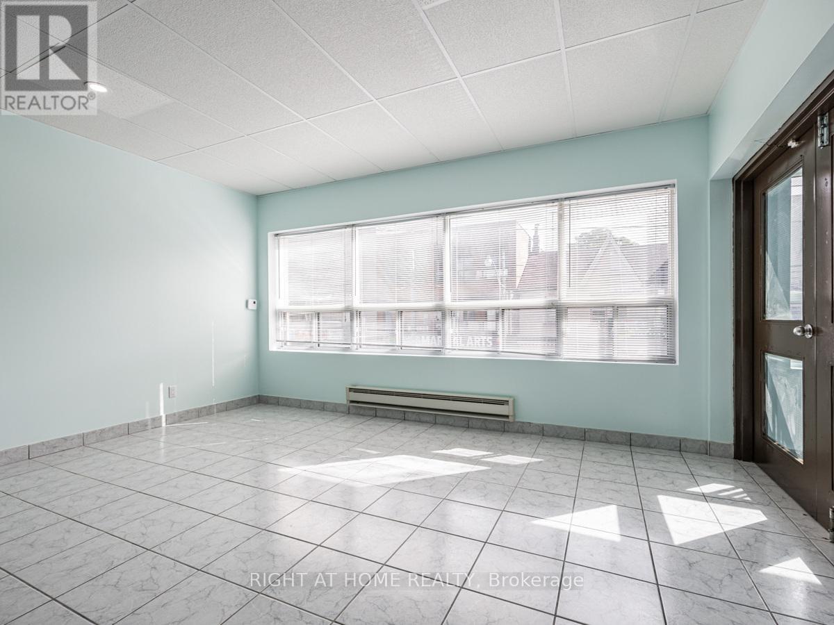 2nd Floor - 600 Gerrard Street E, Toronto, Ontario  M4M 1Y3 - Photo 3 - E13554302