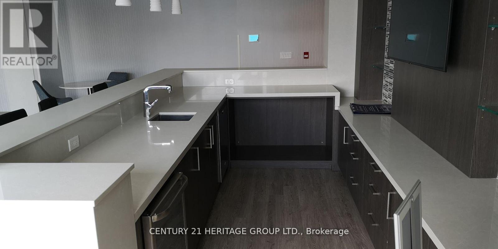 2605 - 15 Water Walk Drive, Markham, Ontario  L6G 0G2 - Photo 18 - N13554318