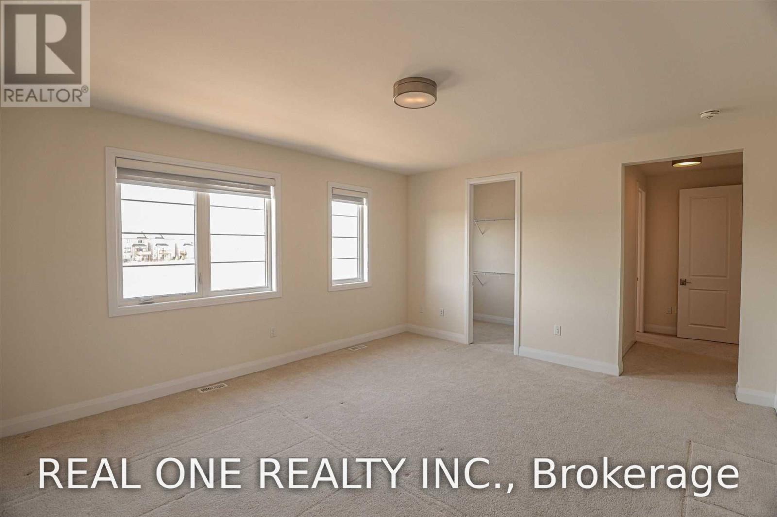 3306 Charles Biggar Drive, Oakville, Ontario  L6M 0N3 - Photo 12 - W13554278