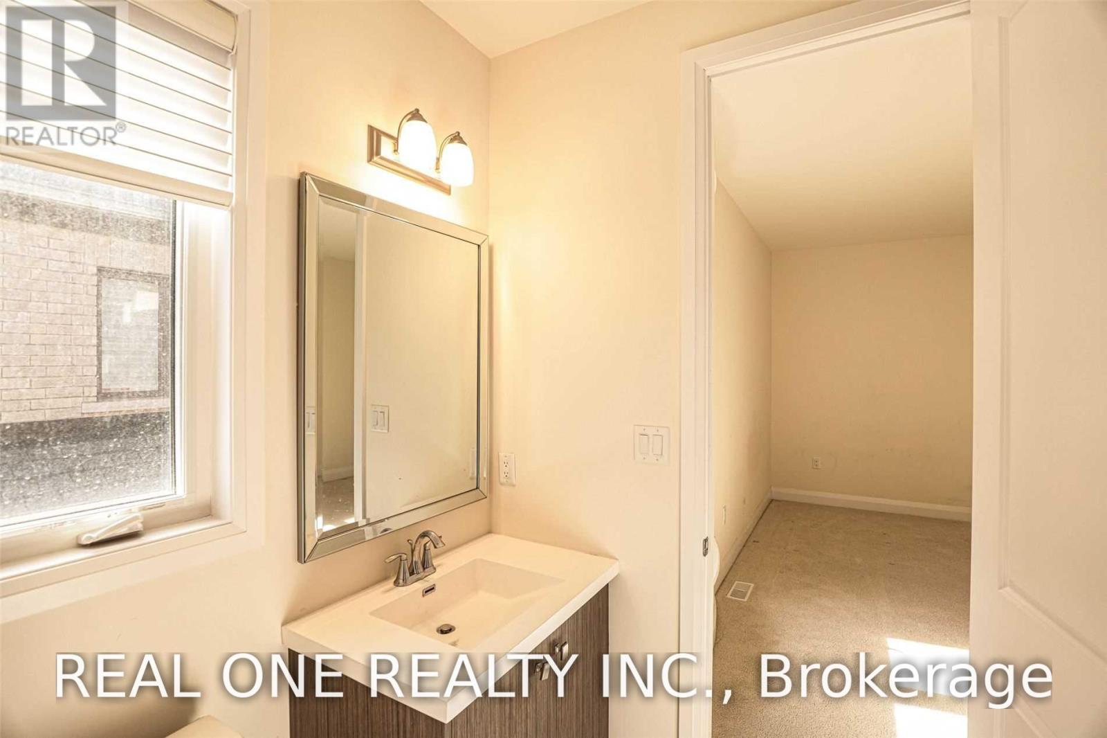 3306 Charles Biggar Drive, Oakville, Ontario  L6M 0N3 - Photo 24 - W13554278