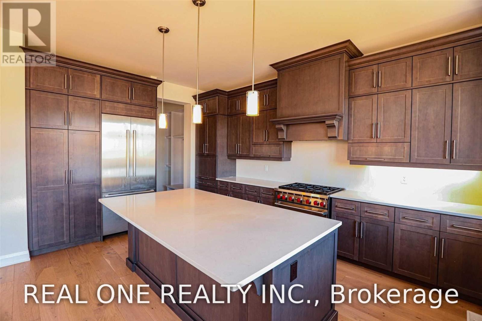 3306 Charles Biggar Drive, Oakville, Ontario  L6M 0N3 - Photo 9 - W13554278