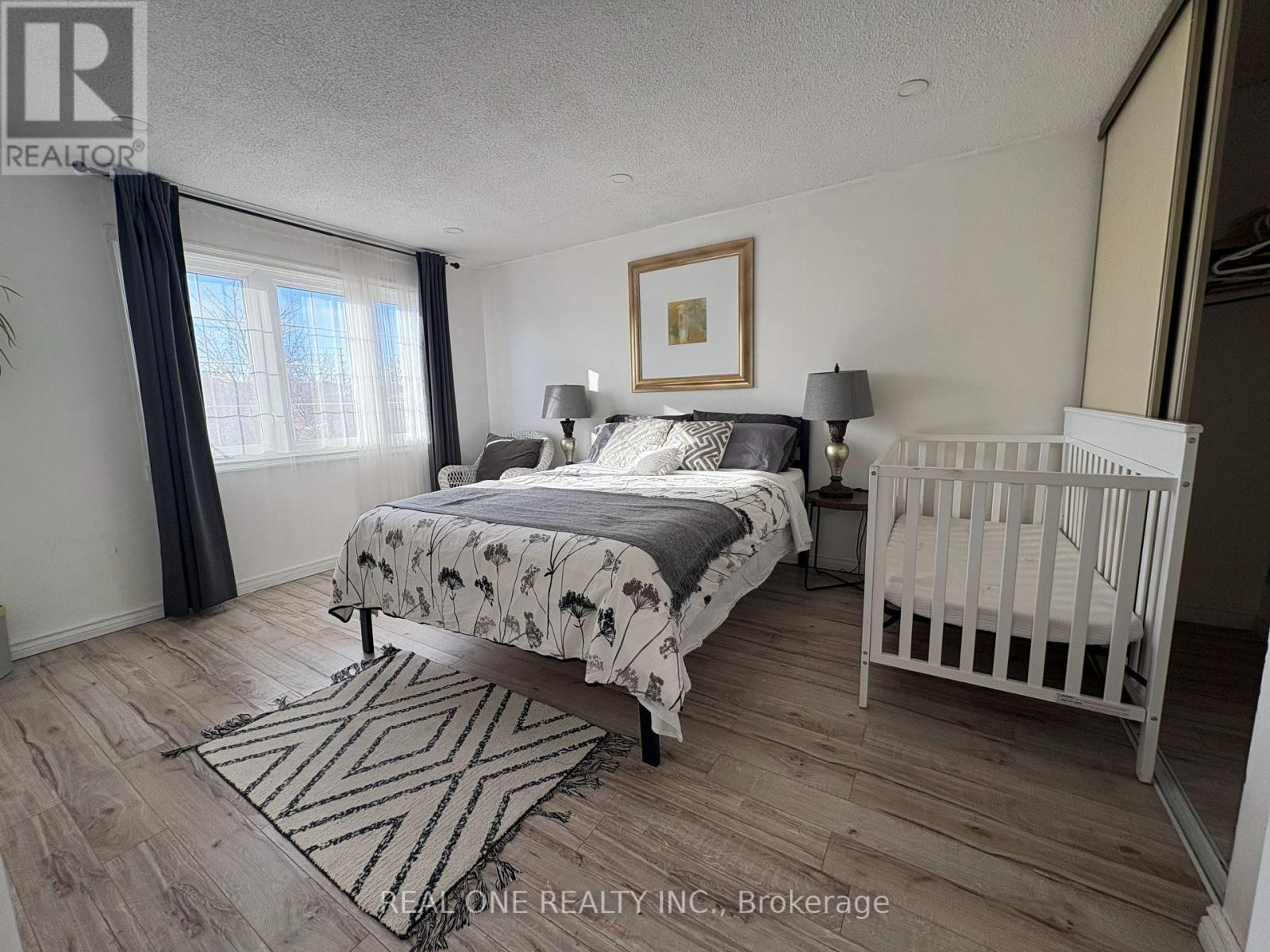 3245 Cambourne Crescent, Mississauga, Ontario  L5N 5G4 - Photo 12 - W13554320