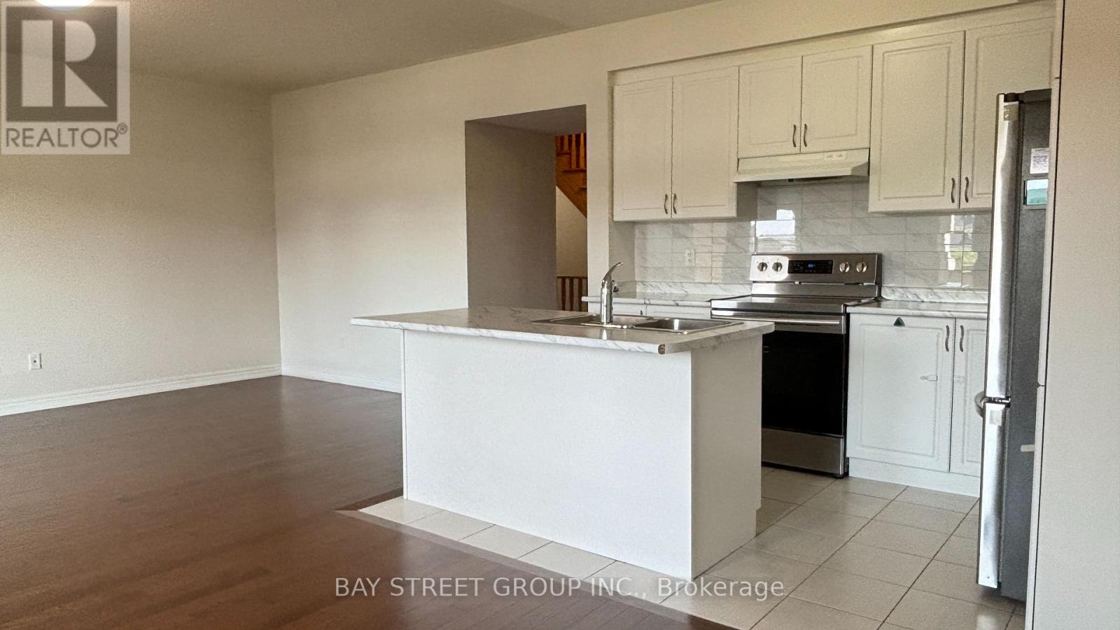 2 - 103 Luzon Avenue, Markham, Ontario  L6B 1N8 - Photo 10 - N13553890