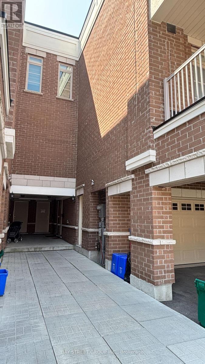 2 - 103 Luzon Avenue, Markham, Ontario  L6B 1N8 - Photo 3 - N13553890