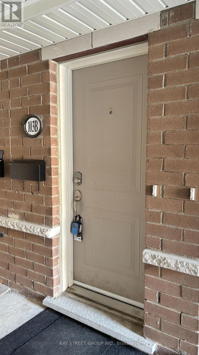 2 - 103 Luzon Avenue, Markham, Ontario  L6B 1N8 - Photo 4 - N13553890