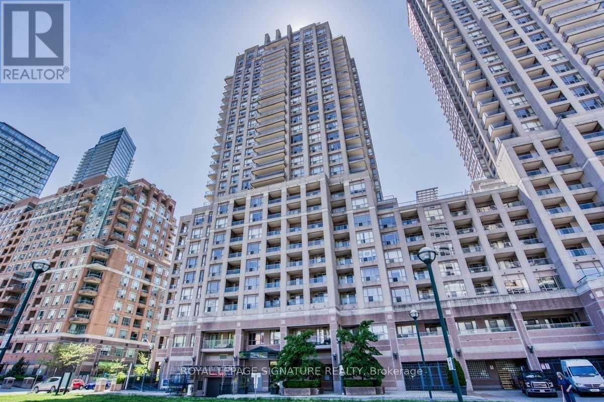 609 - 909 BAY STREET, Toronto, Ontario