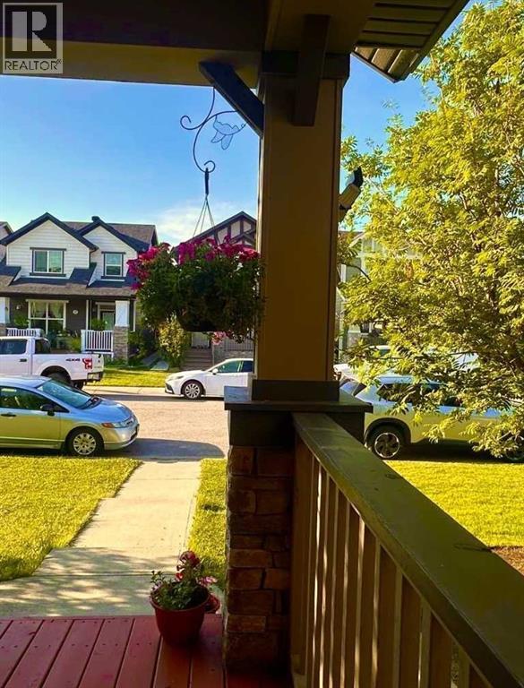 31 Skyview Springs Rise NE, Calgary, Alberta  T3N 0B2 - Photo 3 - A2327653