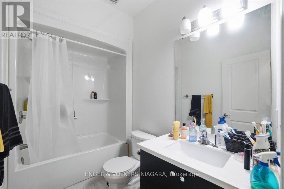117 Juneberry Road, Thorold, Ontario  L2V 0H8 - Photo 18 - X13554410