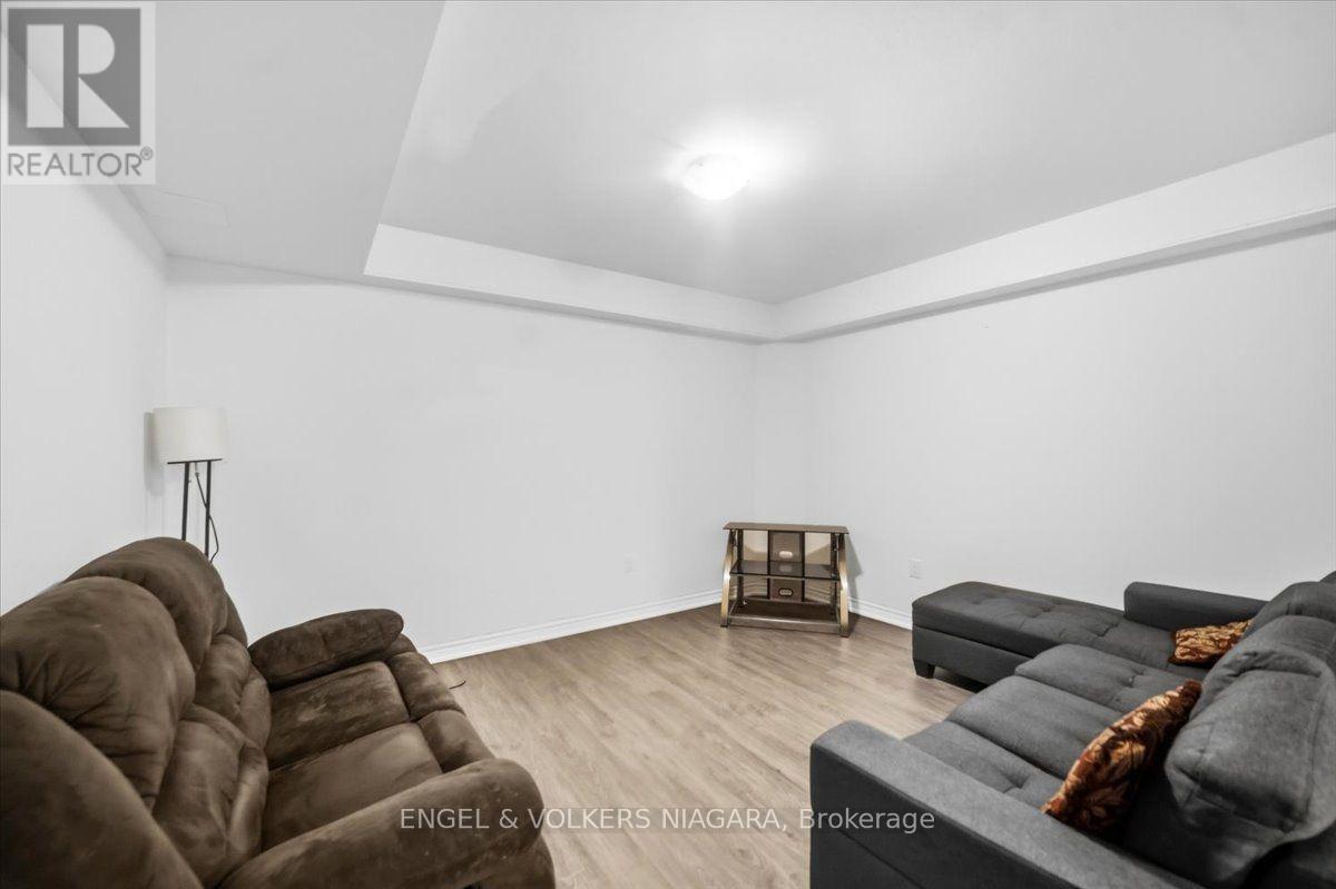 117 Juneberry Road, Thorold, Ontario  L2V 0H8 - Photo 36 - X13554410