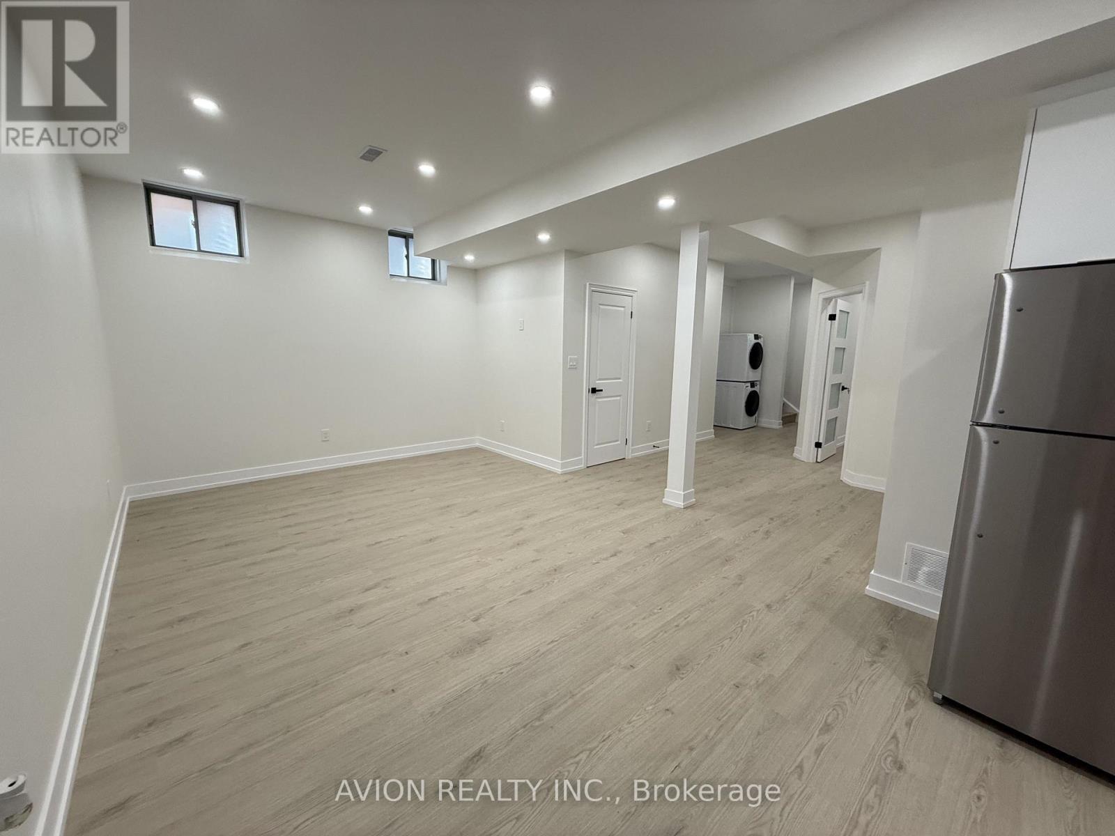 6 Fred Lablanc Drive, Markham, Ontario  L6B 1R8 - Photo 3 - N13481488