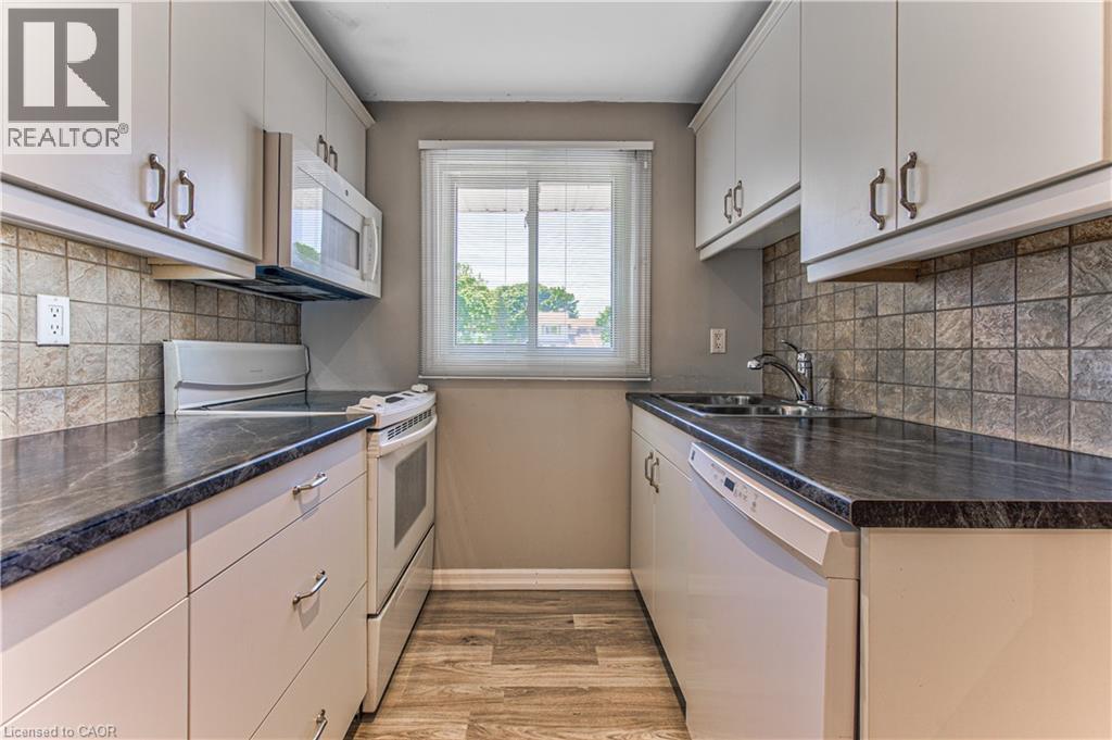 537 Shingle Bridge Place, Cambridge, Ontario  N3H 5C4 - Photo 7 - 40838449
