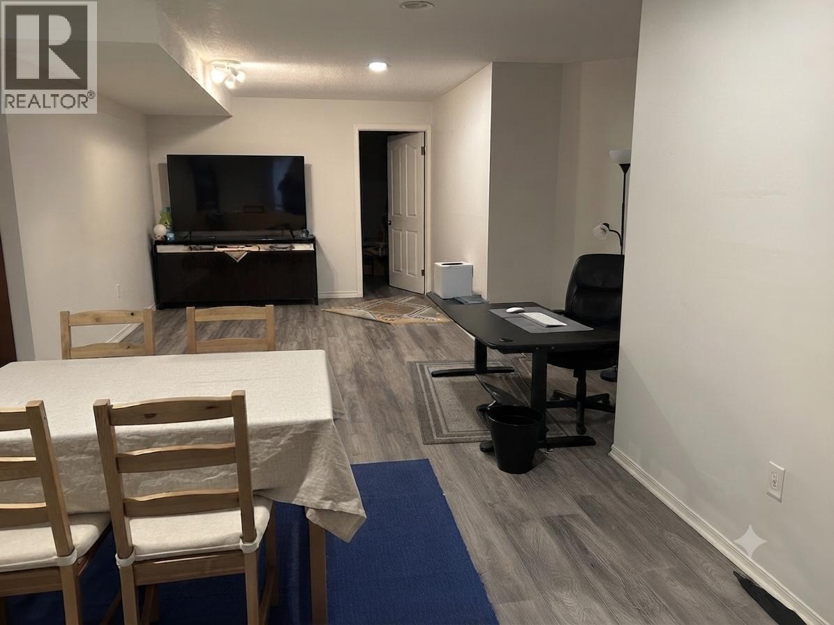 Basement 1565 Bramble Lane, Coquitlam, British Columbia  V3E 2T5 - Photo 2 - R3143372