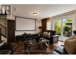 22 MATTHEW COURT, Toronto, Ontario