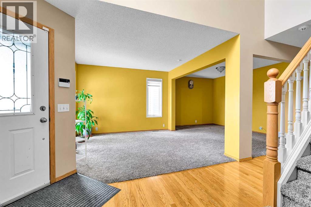 332 Harvest Hills Drive NE, Calgary, Alberta  T3K 4H7 - Photo 7 - A2326847