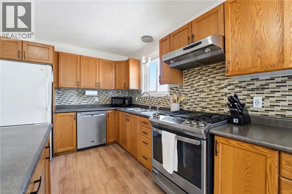 765 Reid Crescent, Listowel, Ontario  N4W 0A2 - Photo 7 - 40847375