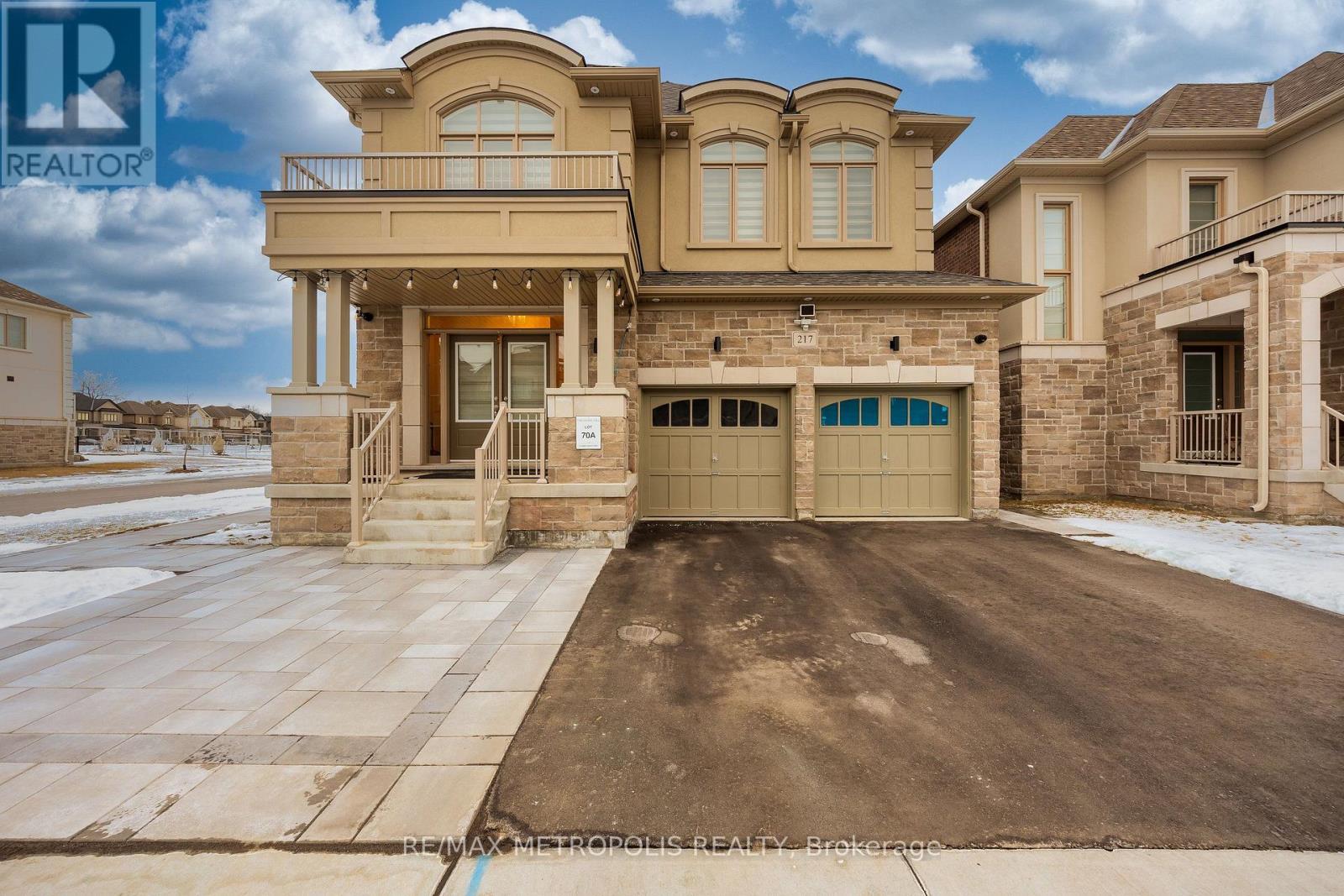 MAIN - 217 RONALD GUSCOTT STREET, Oshawa (Eastdale)
