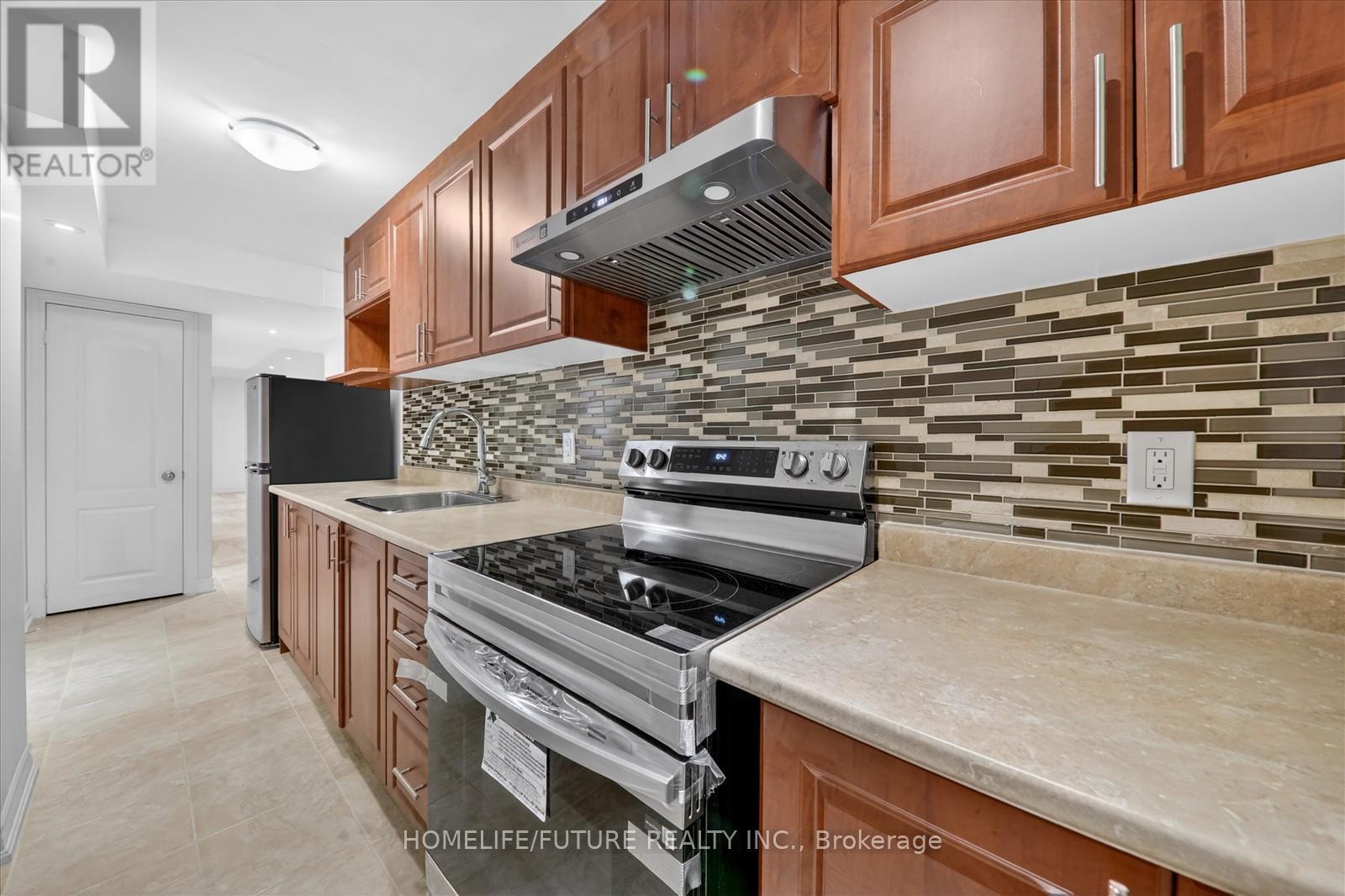 Bsmt - 70 Tozer Crescent, Ajax, Ontario L1T 5A1 - Photo 11 - E13554444