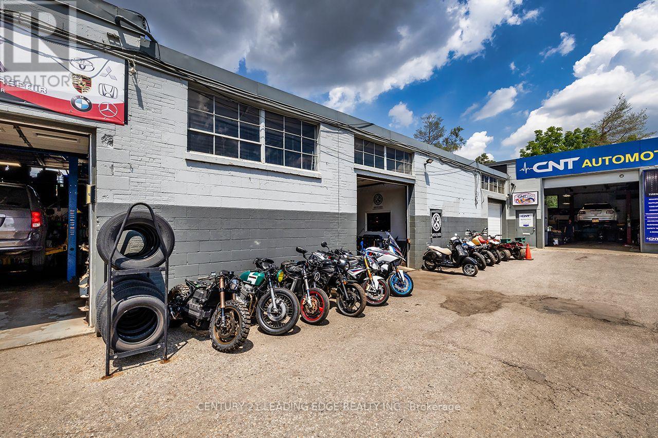 3 - 395 RED MAPLE ROAD, Richmond Hill (Langstaff)