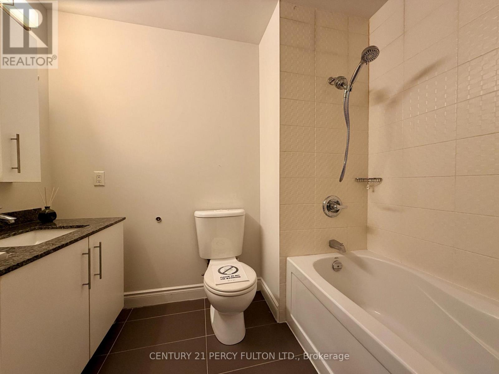 Th6 - 225 South Park Road, Markham, Ontario  L3T 0B6 - Photo 6 - N13554468