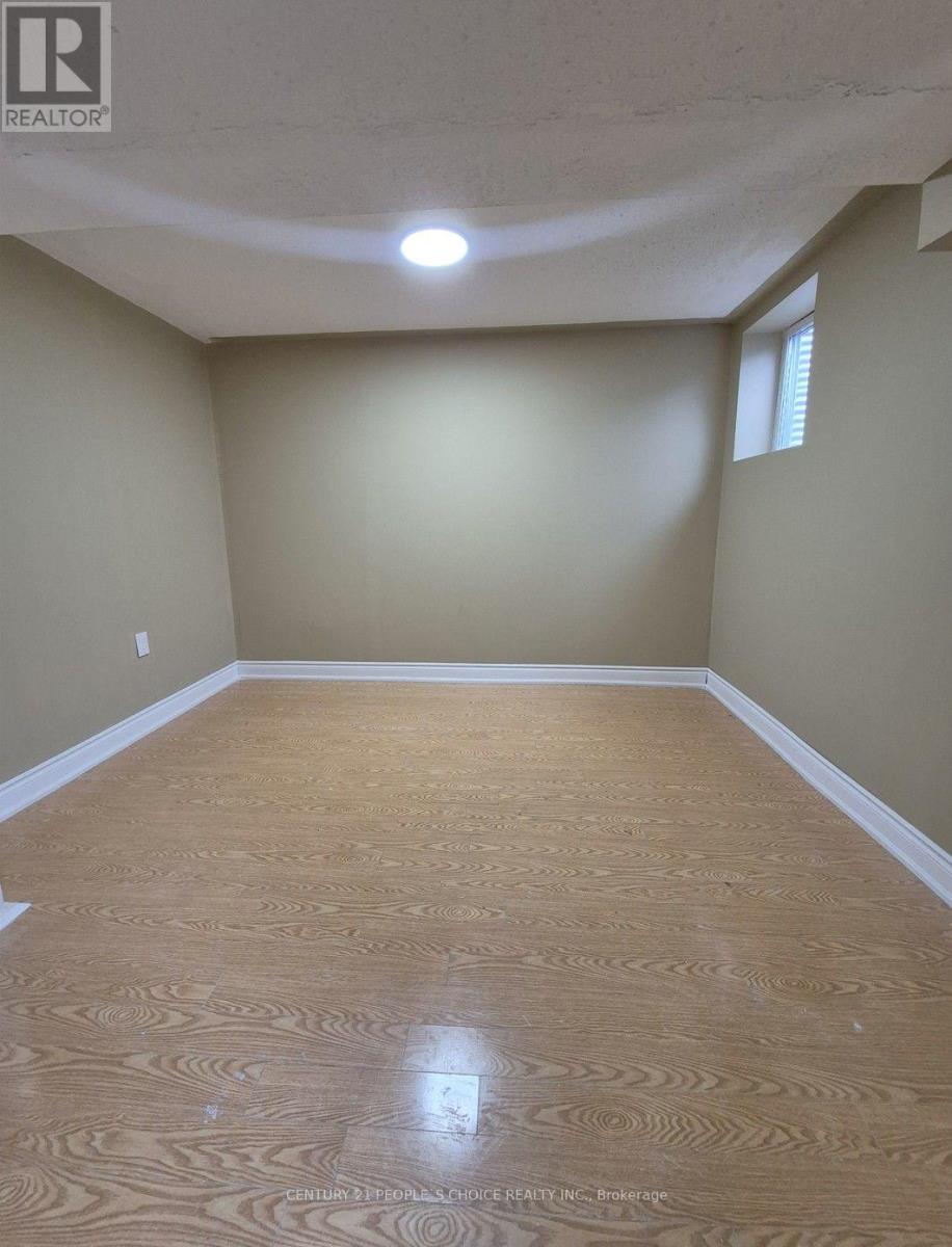 (Lower) - 1292 Godwick Drive, Mississauga, Ontario  L5N 7X3 - Photo 8 - W13554442