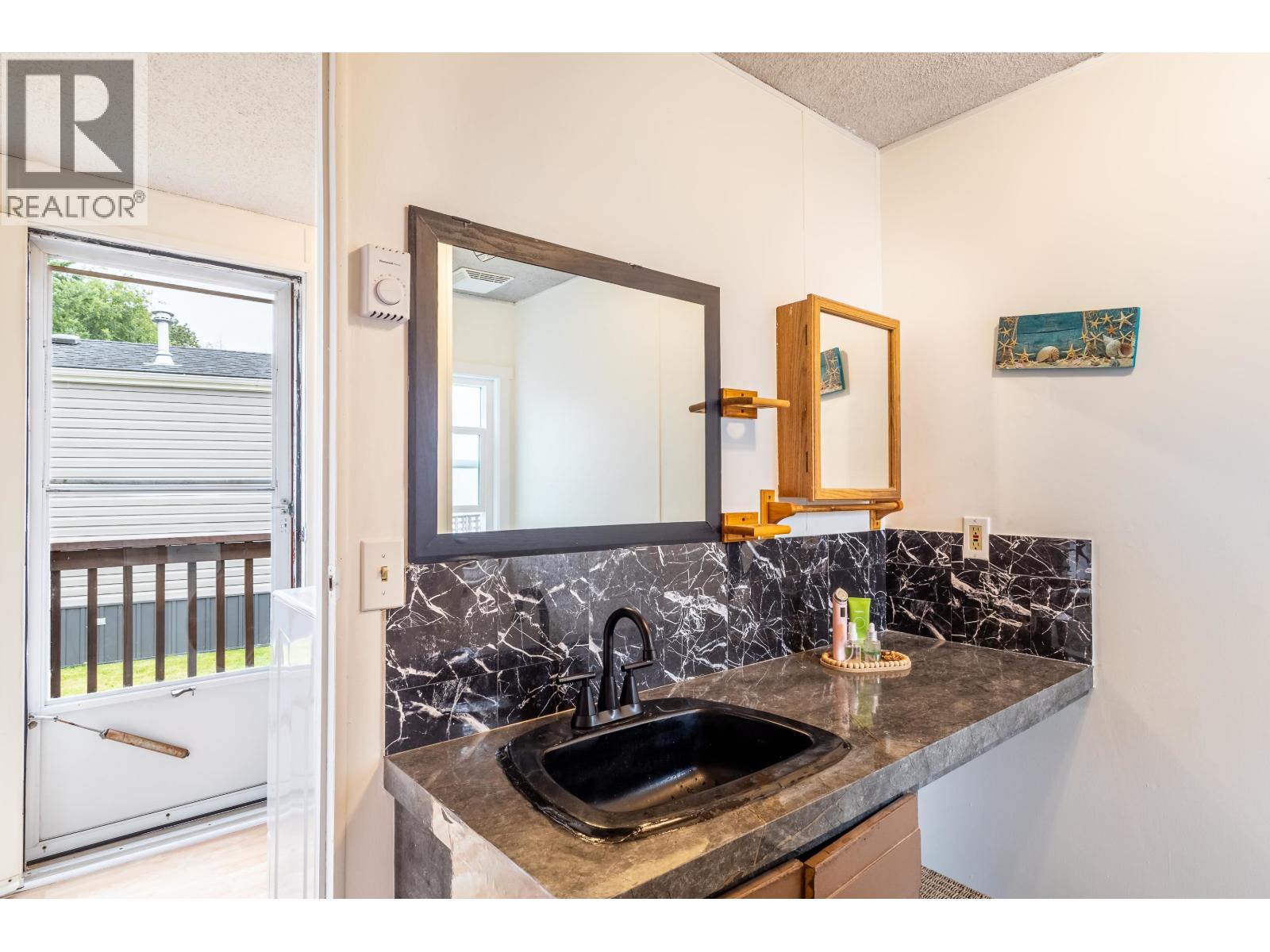 53 1413 Sunshine Coast Highway, Gibsons, British Columbia  V0N 1V5 - Photo 20 - R3145358