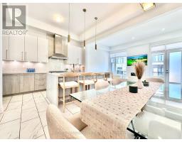 300 KING ROAD, Richmond Hill, Ontario