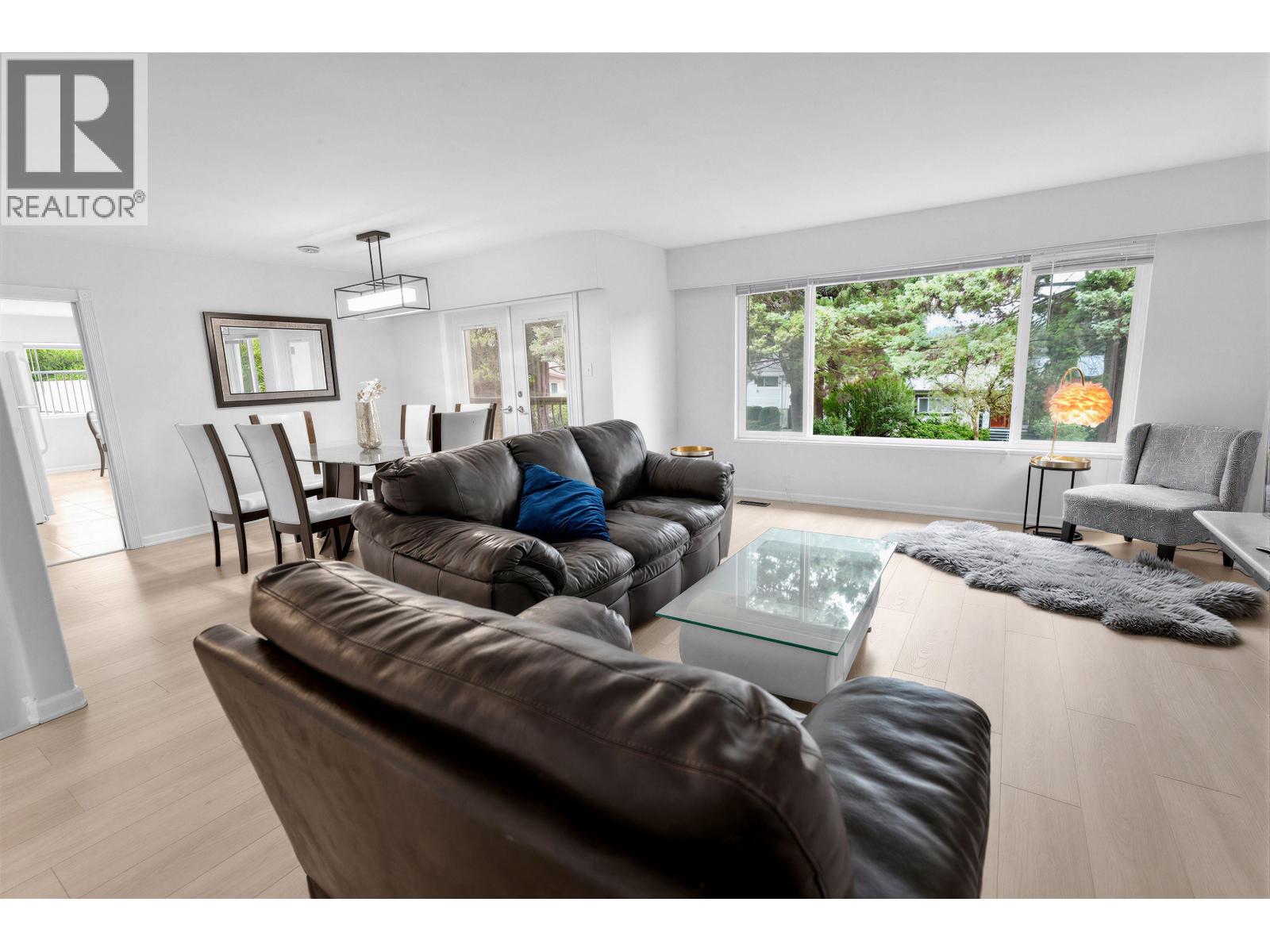 7969 Burnlake Drive, Burnaby, British Columbia  V5A 2G2 - Photo 13 - R3145128