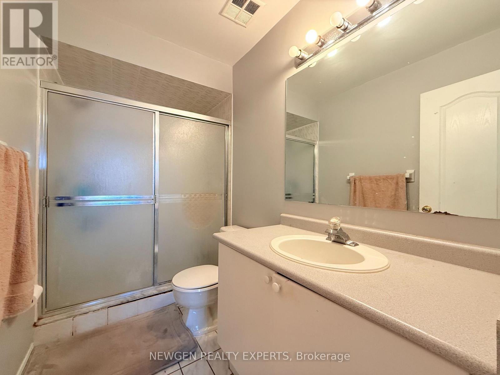 Upper - 6013 Castlegrove Court, Mississauga, Ontario  L5N 7A8 - Photo 20 - W13554560