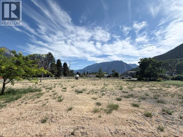 195 Hollywood Crescent, Lillooet, British Columbia V0K 1V0 - Photo 1 - 10394421