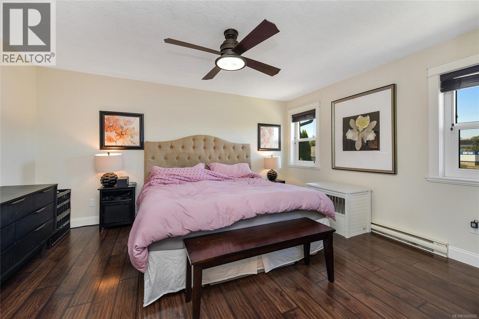 786 Cameo St, Saanich, British Columbia  V8X 4M4 - Photo 17 - 1042020