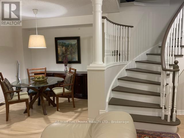 6987 Elliott Parliament Street, Mississauga, Ontario  L5W 1B7 - Photo 3 - W13554628