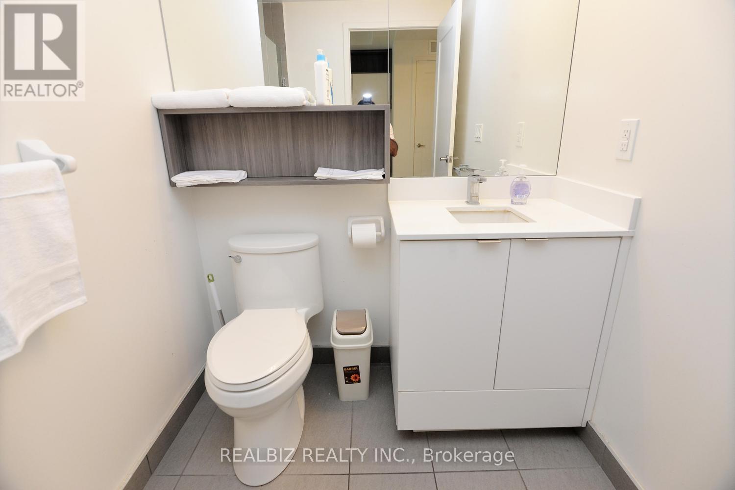 1233 - 70 Princess Street, Toronto, Ontario  M5A 0X6 - Photo 25 - C13554648