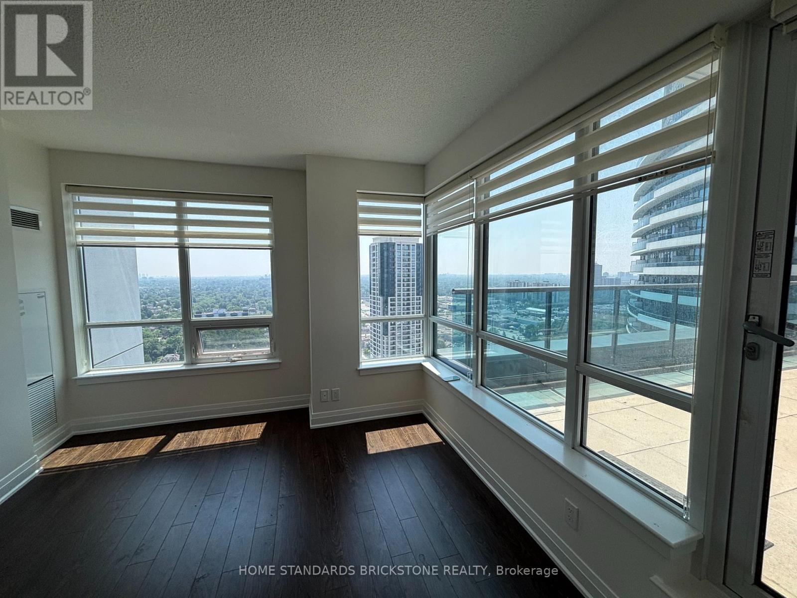 Ph 108 - 7165 Yonge Street, Markham, Ontario  L3T 0C9 - Photo 8 - N13525404