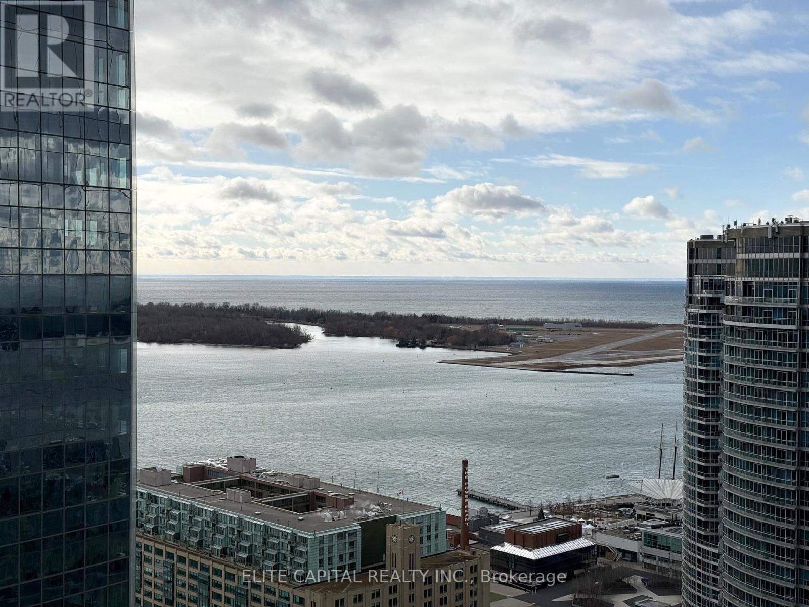 3711 - 88 Harbour Street, Toronto, Ontario M5J 1B7 - Photo 5 - C13554684