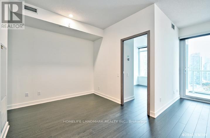 3809 - 19 Bathurst Street, Toronto, Ontario M5V 0N2 - Photo 5 - C13554692