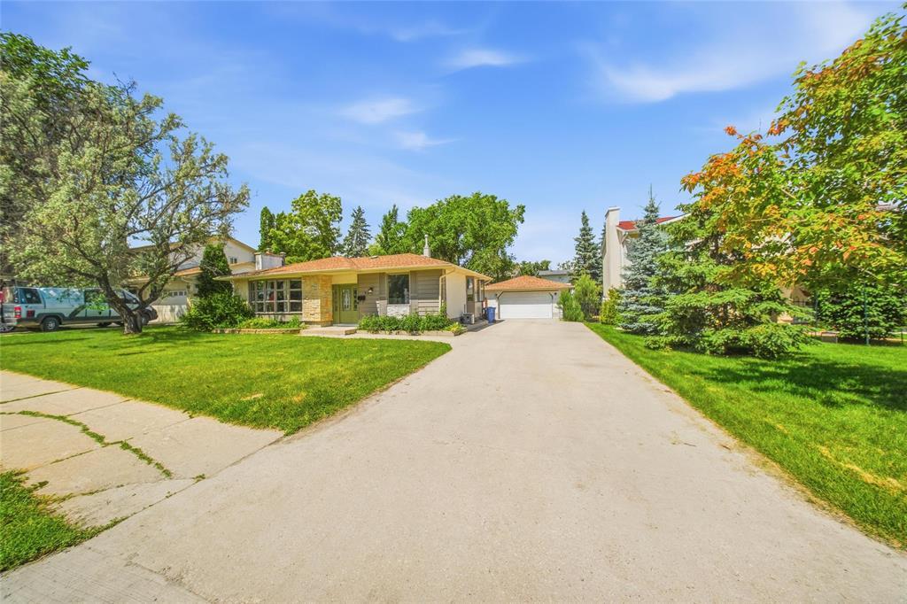 95 Radcliffe Road, Winnipeg, Manitoba  R3T 3H2 - Photo 1 - 202614414