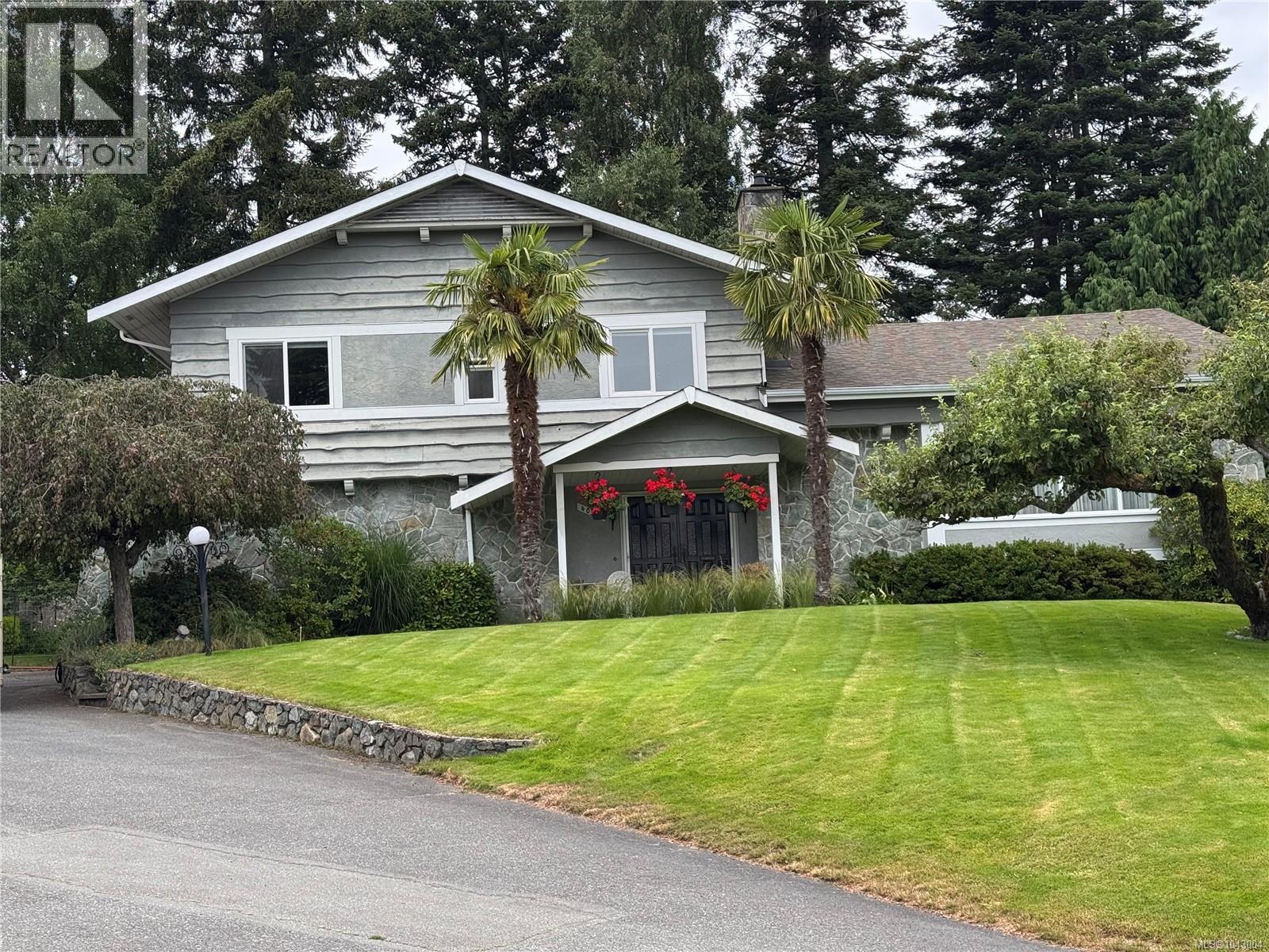 4052 Ebony Pl
