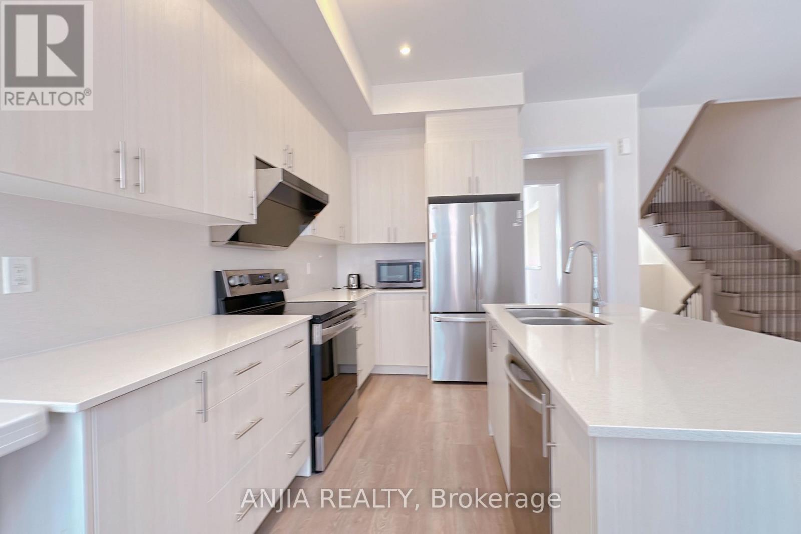 10 Tay Lane, Richmond Hill, Ontario L4S 0N8 - Photo 7 - N13554712