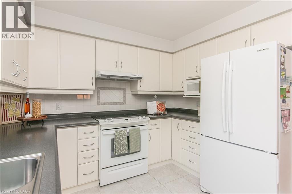 570 Hallmark Drive, Waterloo, Ontario  N2K 3P2 - Photo 16 - 40843934