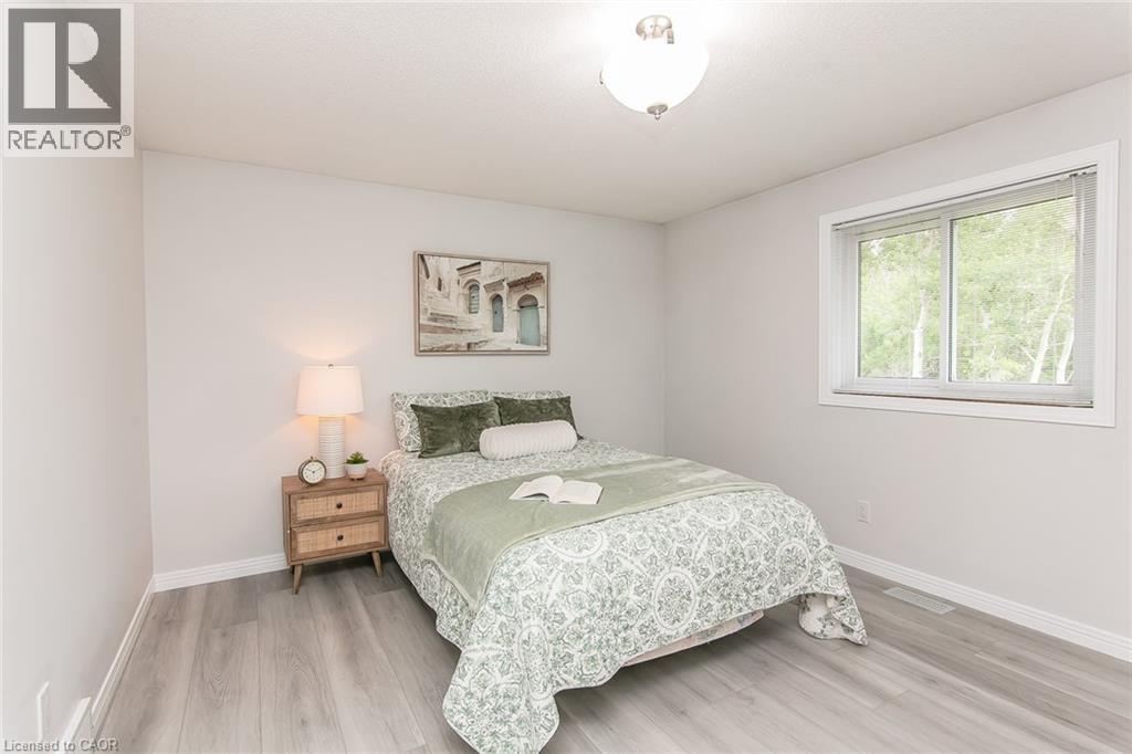 570 Hallmark Drive, Waterloo, Ontario  N2K 3P2 - Photo 24 - 40843934