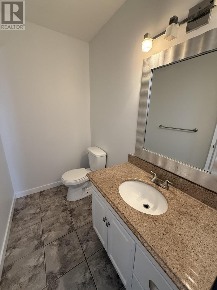 113 Cedar Cres, Longlac, Ontario  P0T 2A0 - Photo 16 - TB253502