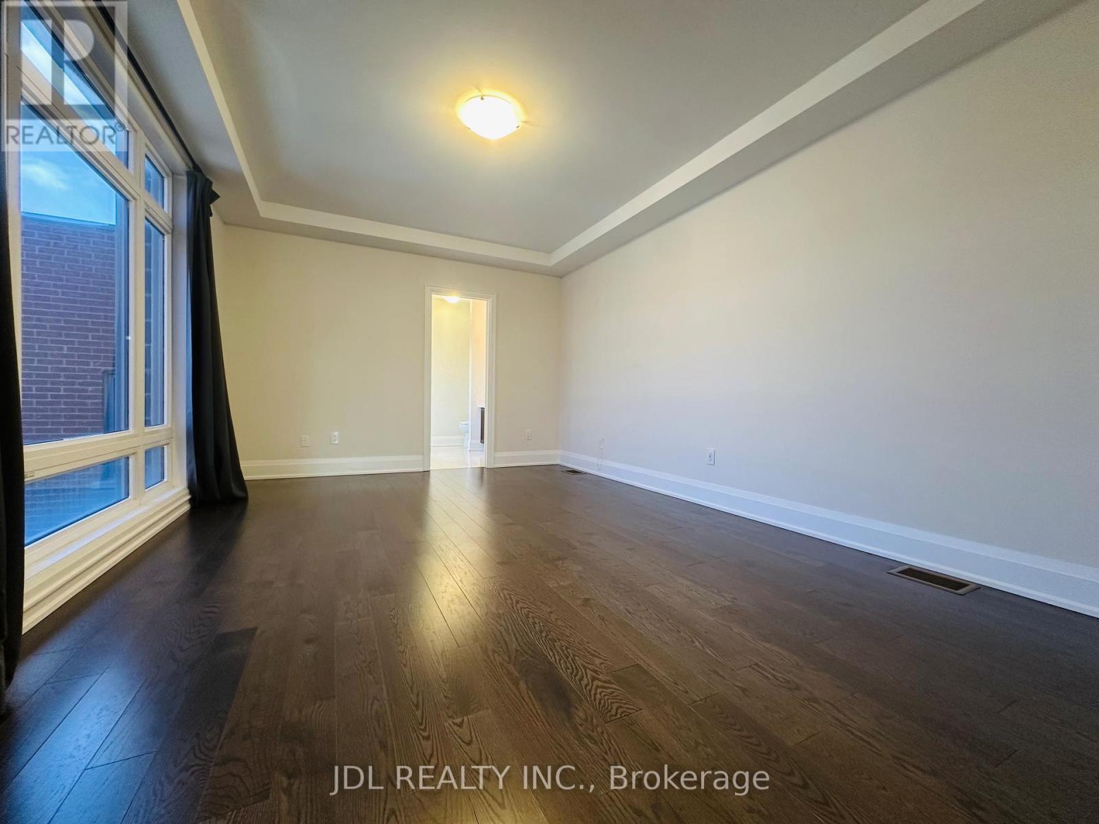 26 Callisto Lane, Richmond Hill, Ontario  L4C 5G9 - Photo 11 - N13554742